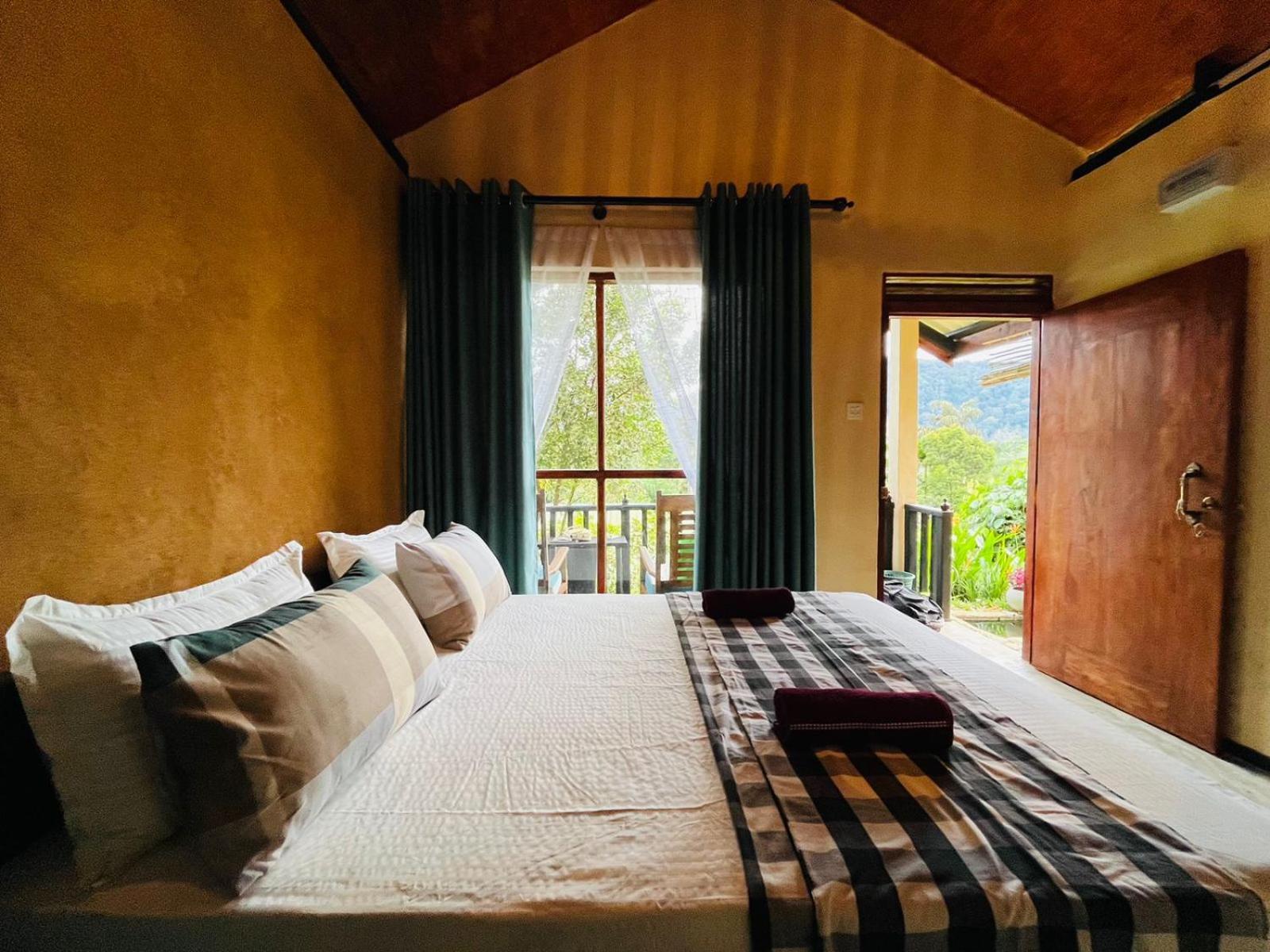 Rainforest Nature House Deniyaya Room photo
